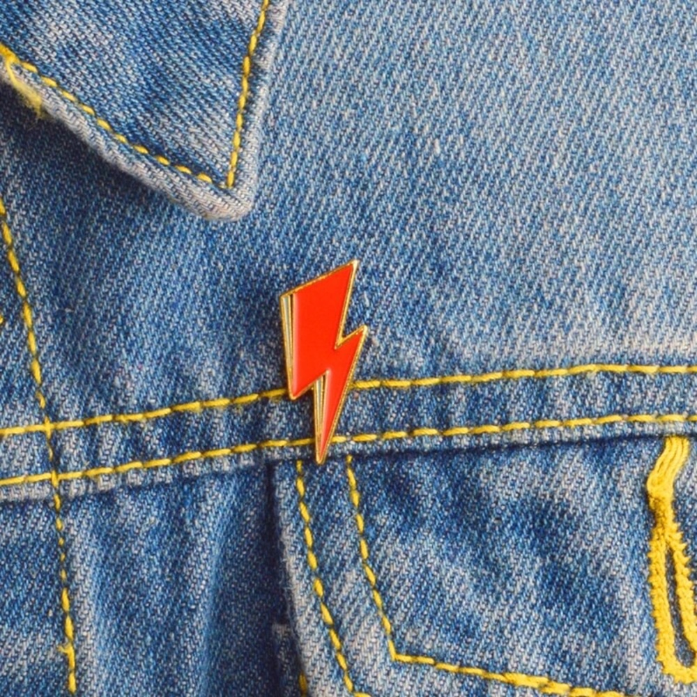 Bowie Enamel Pin